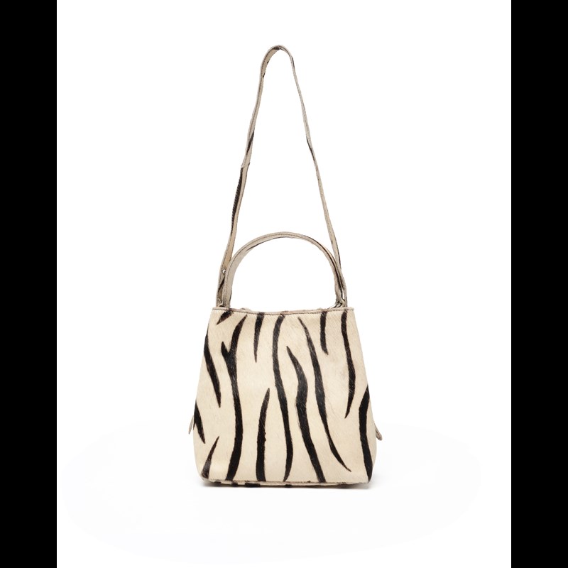 Núnoo Håndtaske Small Chiara Sort strib 5