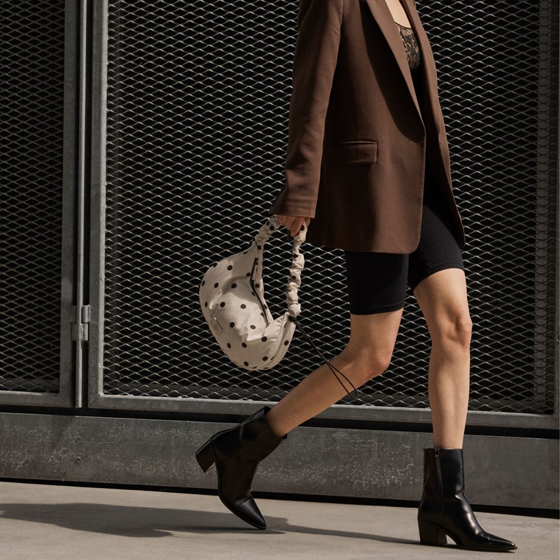 MARKBERG Håndtaske Cravembg  Creme/Sort 2