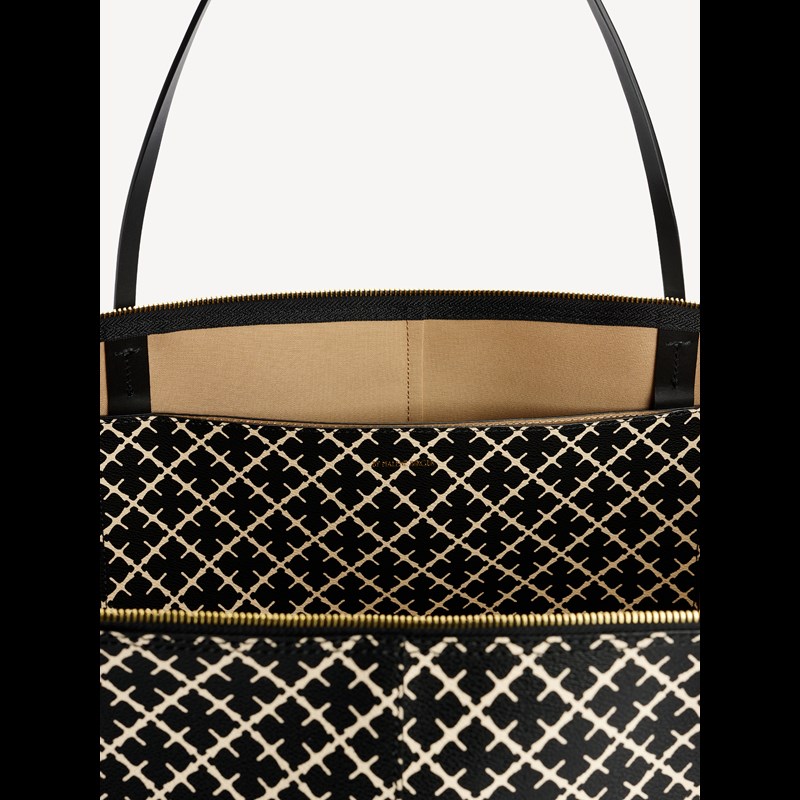 By Malene Birger Shopper Leesa Svart 3