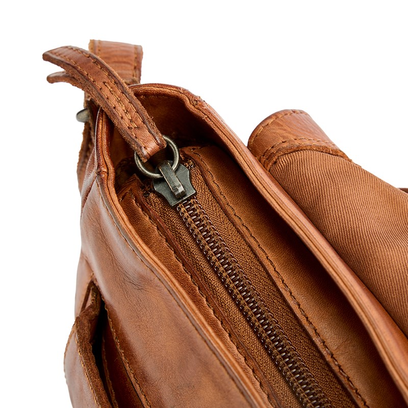Pia Ries Crossbody Mare  Konjak 6