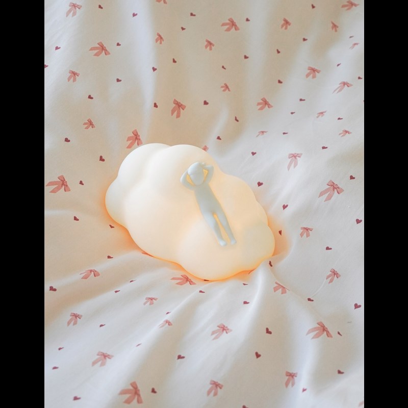 Cam Cam Copenhagen Nattlampa Sky Naturvit 2