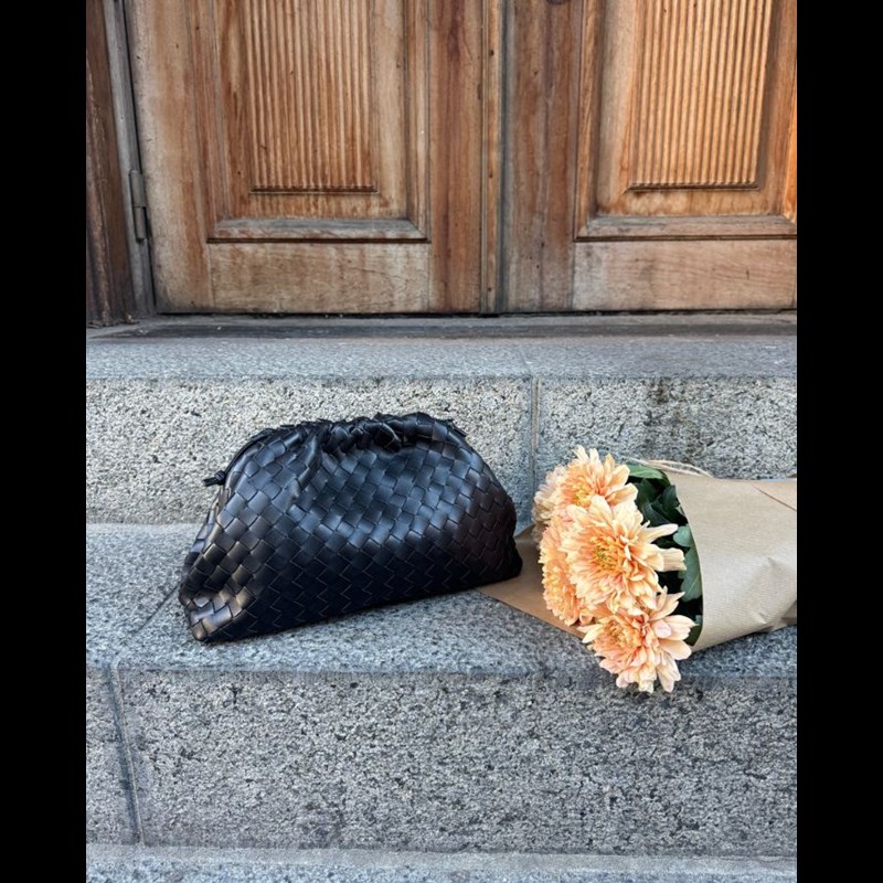 PITAYA Clutch Aya Large  Svart 2