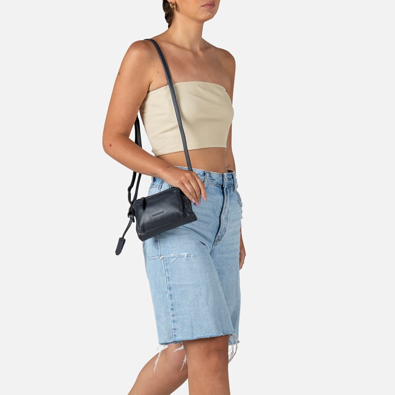 Burkely Crossbody Just Jolie Blå 2