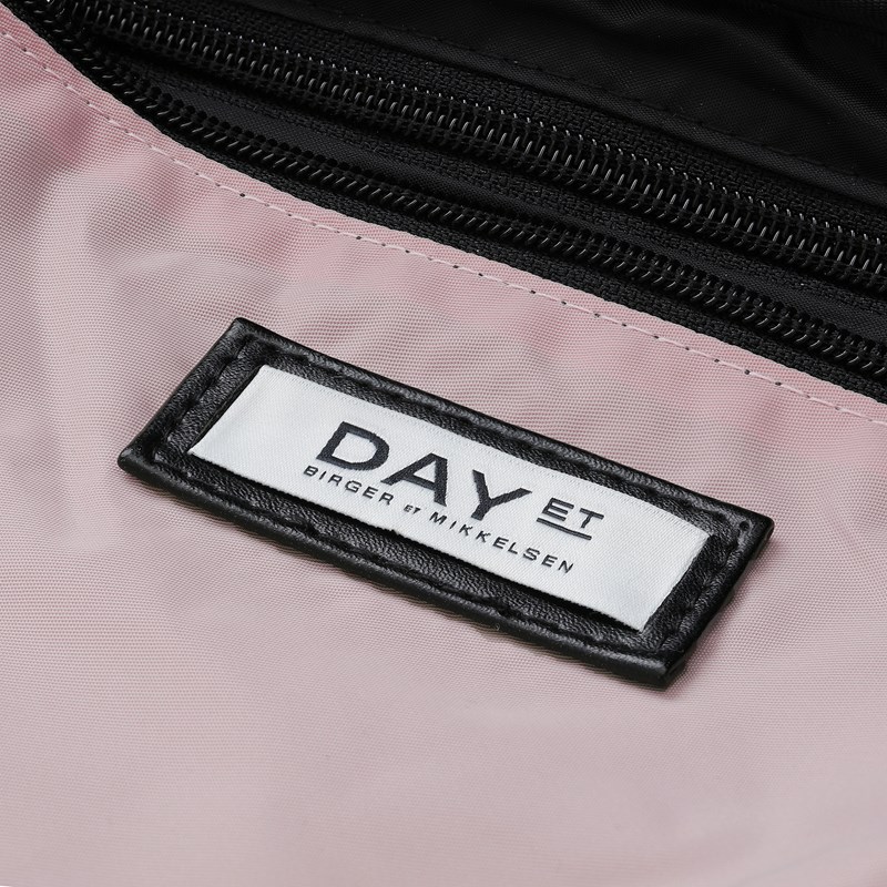 DAY ET Bumbag Day G Lysegrå 4
