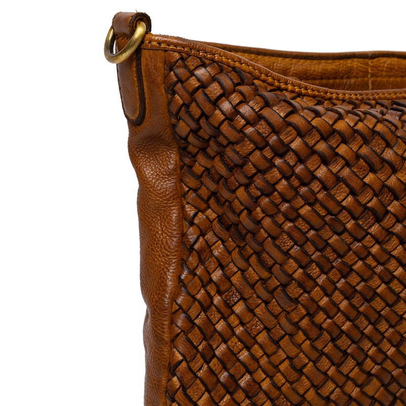 RE:DESIGNED Crossbody Jenne Medium Brun 4