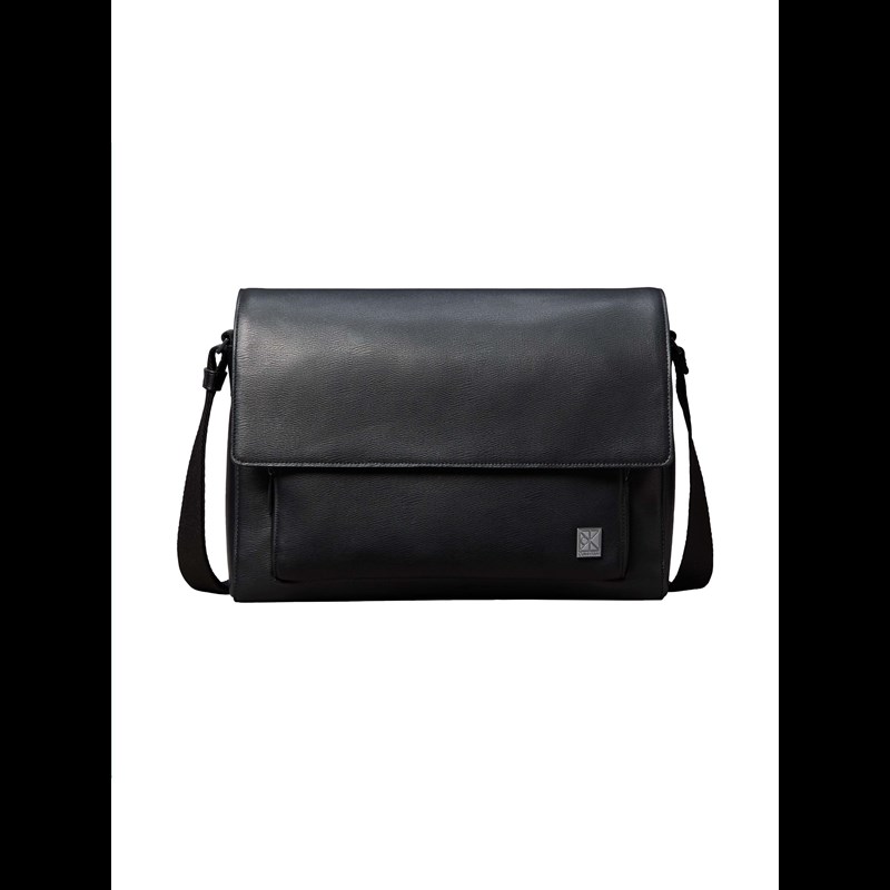 Calvin Klein Messenger Hardware Emblem Sort 1