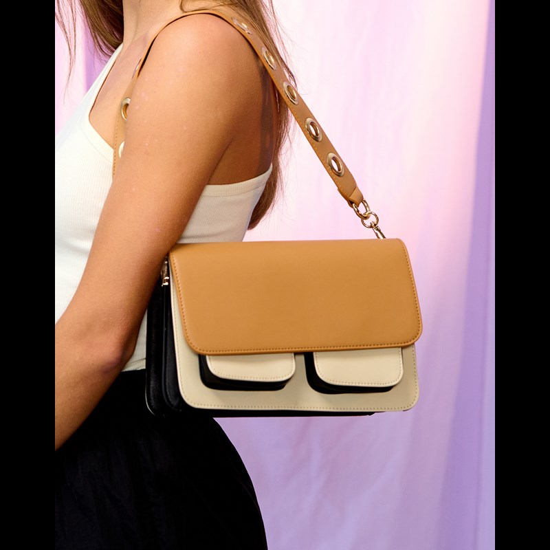 Noella Crossbody Isla Kamel 6