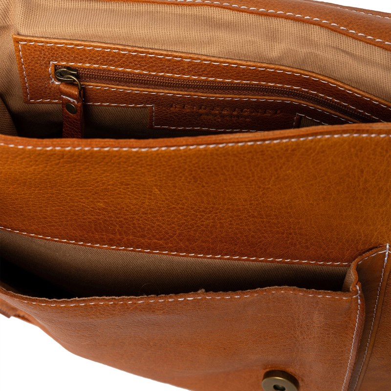 RE:DESIGNED Crossbody Melia Medium Konjak 6