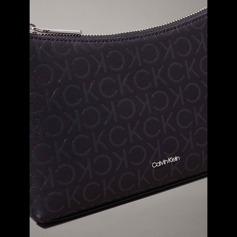 Calvin Klein Skuldertaske Must Sort 5