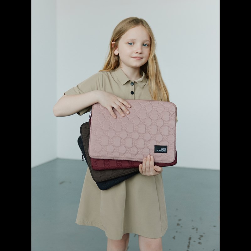 Sofie Schnoor Dator Sleeve Palma Svart 14" 4