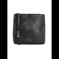 Calvin Klein Crossbody CK Woven Square Svart 1