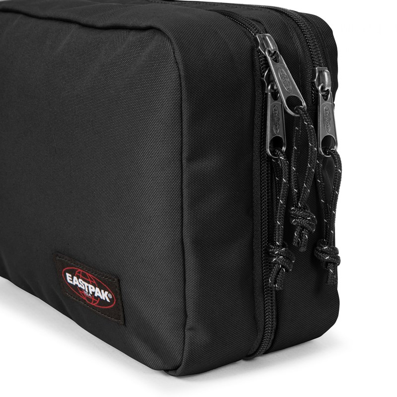 Eastpak Necessär m/upphängning Svart 5