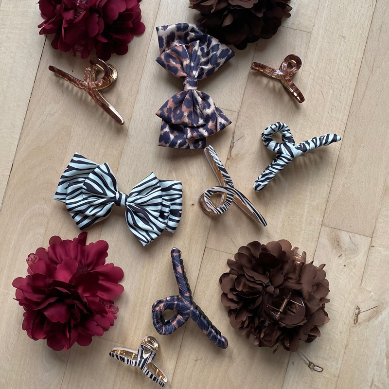 Conmé Hårklämma Lea Big Flower Bordeaux 5