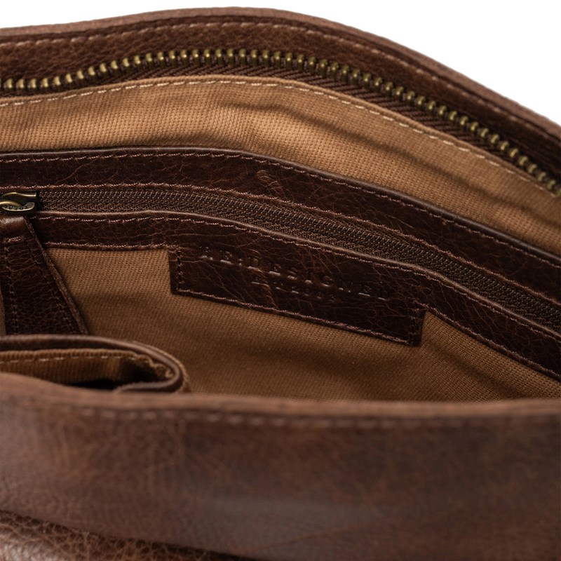 RE:DESIGNED Crossbody Kay Urban Brun/brun 6