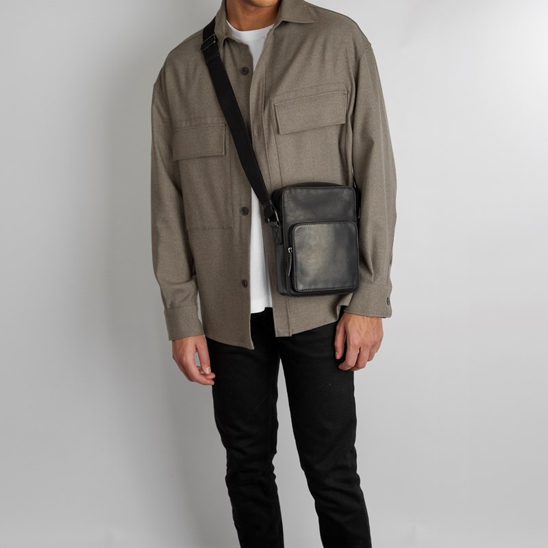 Tyler & Co Crossbody Orlando Svart 2