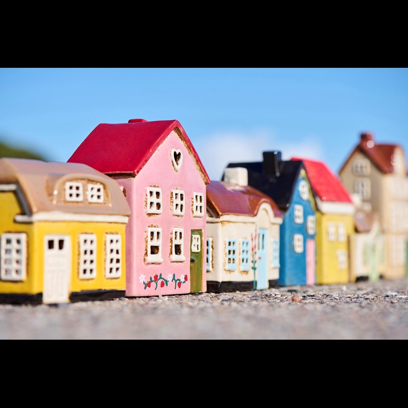 Ib Laursen Fyrfadsstage Hus Ebeltoft Gul 3