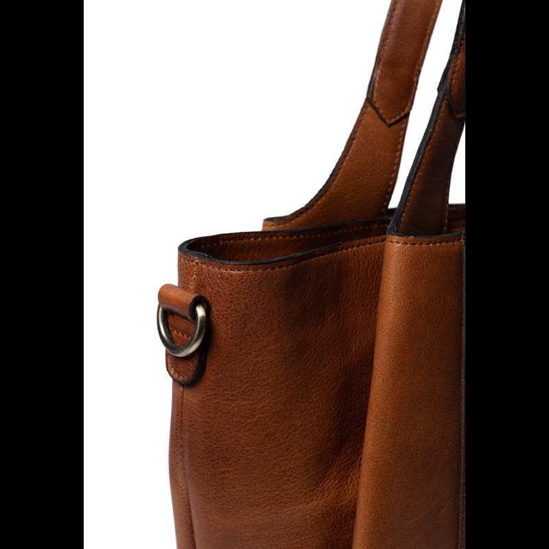 RE:DESIGNED Skuldertaske Nisa Big Brun 5