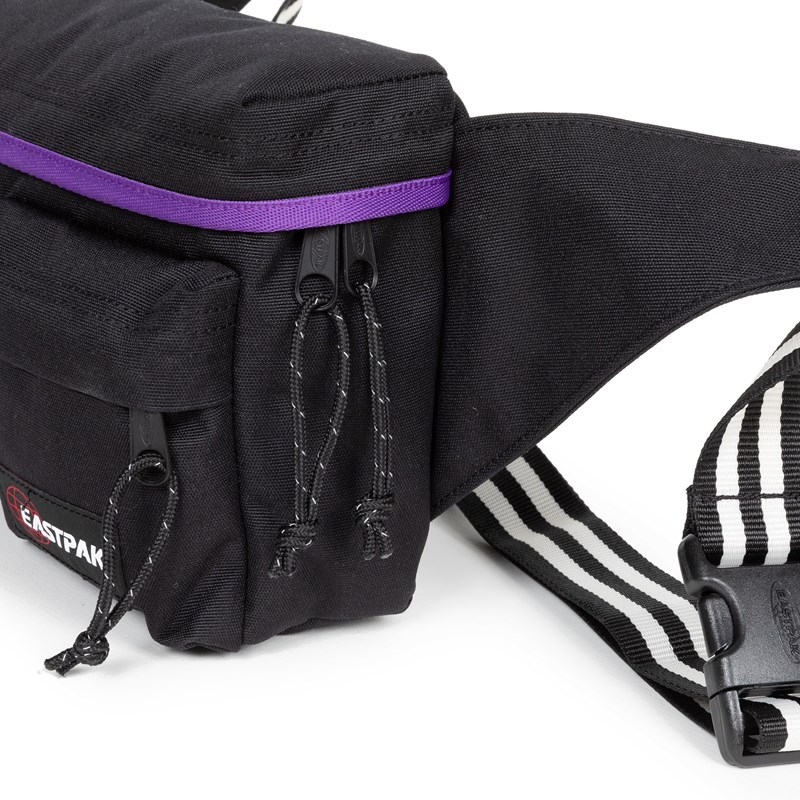 Eastpak Bæltetaske Varsity Lilla/sort 4