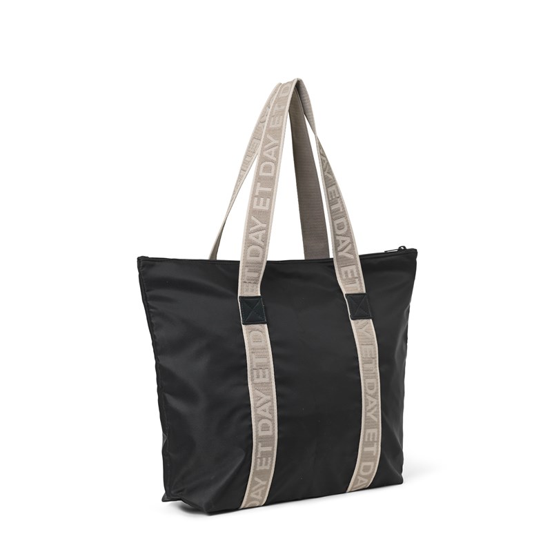 DAY ET Shopper Day RE-LB Summer M Sort 2