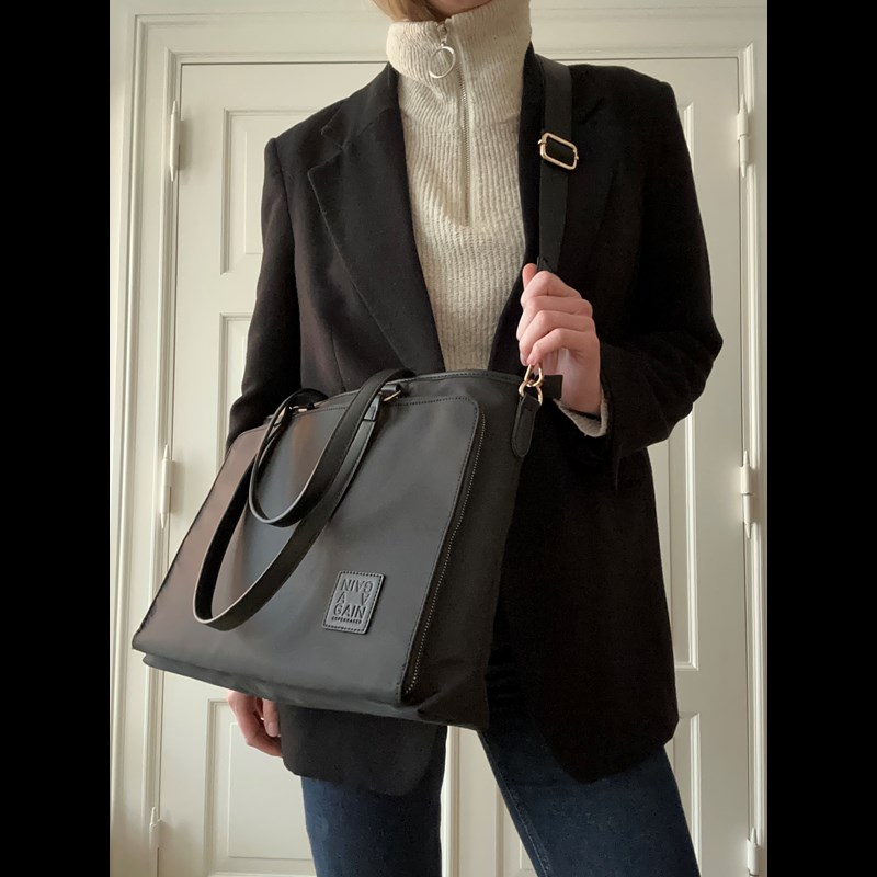 Again Datorväska Copenhagen Svart 13" 2