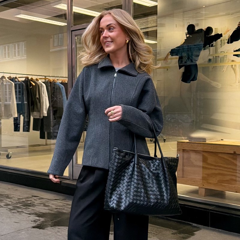 PITAYA Skuldertaske Bianca Medium  Sort 2