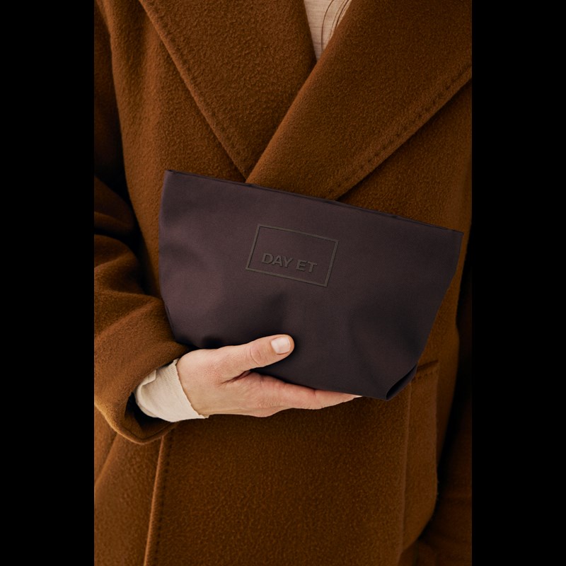 DAY ET Toilettaske Day RE-Mono Pouchy Mørk Bordeaux 2