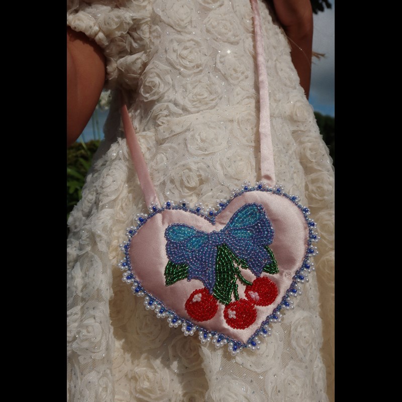 Konges Sløjd Axelväska Beaded Heart Mini Svart 5