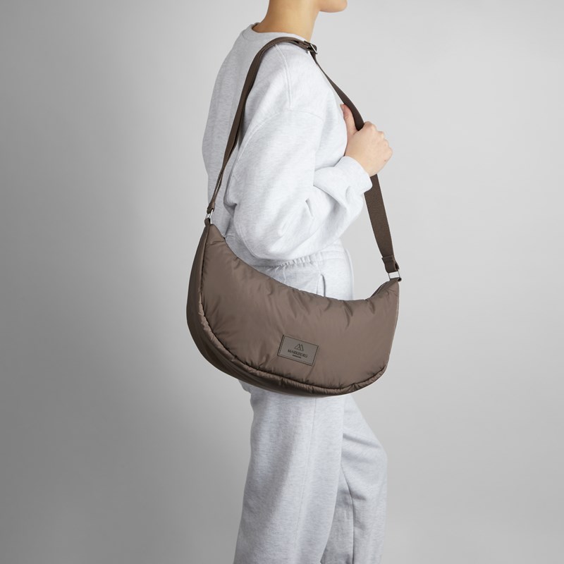MARKBERG Crossbody Cloudmbg Recycled Gråbrun 2
