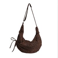 By Stær Crossbody Nynne  Brun 13" 1