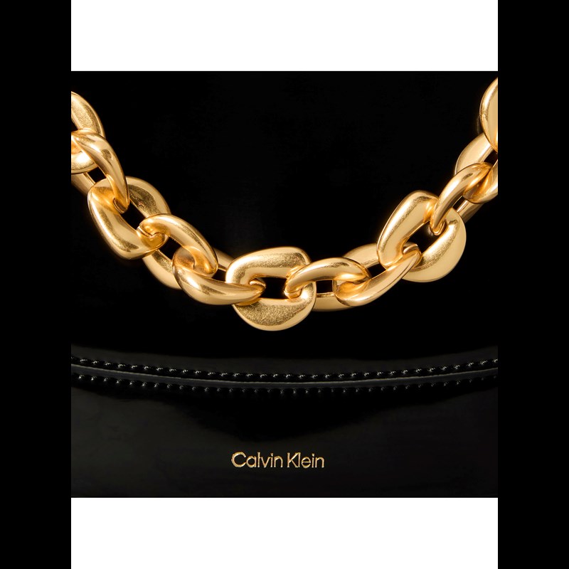 Calvin Klein Skuldertaske Engraved Linked Sort 5