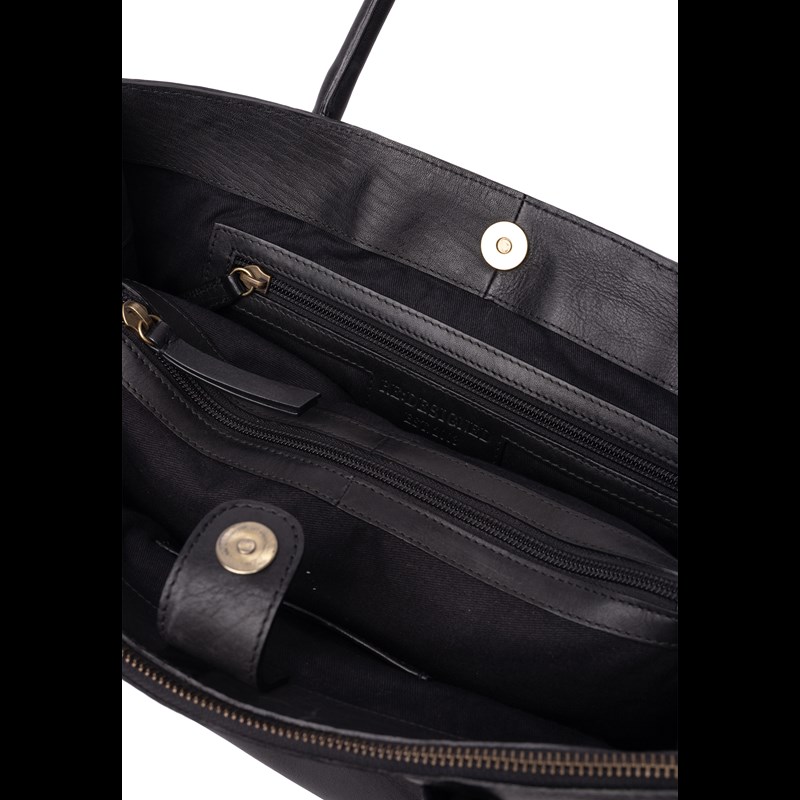 RE:DESIGNED Skuldertaske Ora Small Sort 5