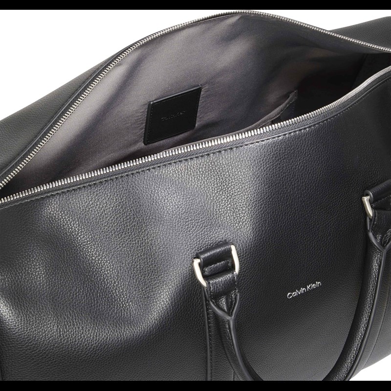 Calvin Klein Weekendtaske Raised Sort 2