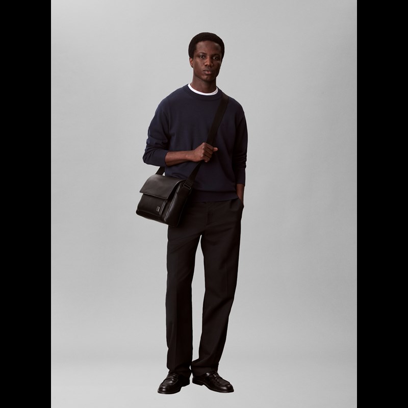 Calvin Klein Messenger Hardware Emblem Sort 2