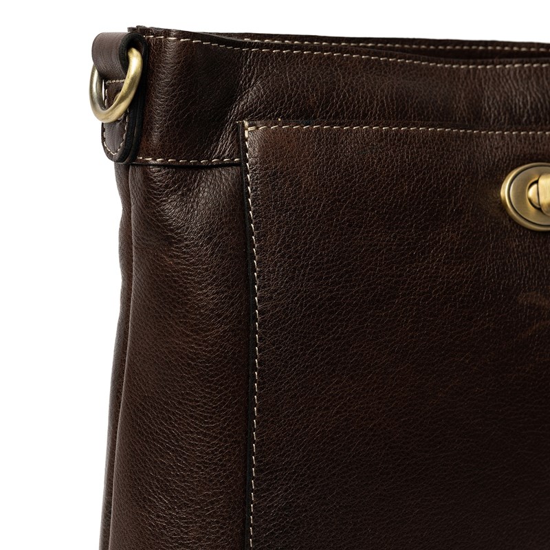 RE:DESIGNED Crossbody Moa Big Mörk Bordeaux 4