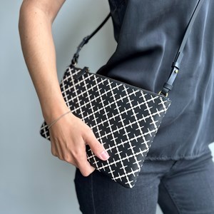 By Malene Birger Crossbody Ivy Svart alt image