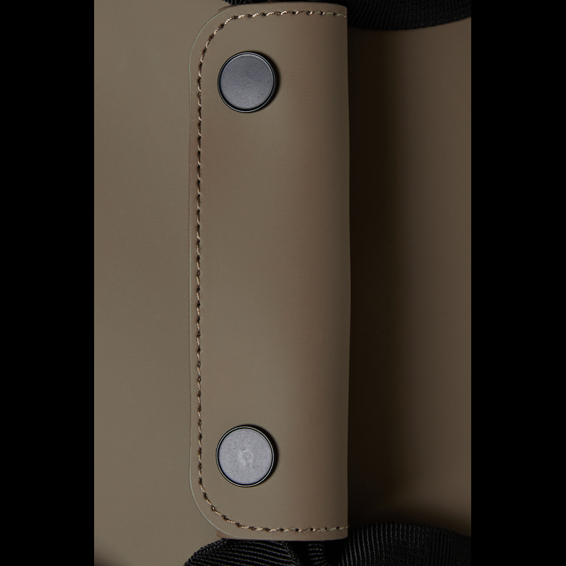 RAINS Rejsetaske Weekend Bag Small M. Brun 4