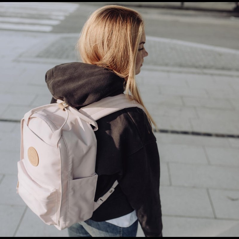 Beckmann Rygsæk City Light Lyserød 15" 2