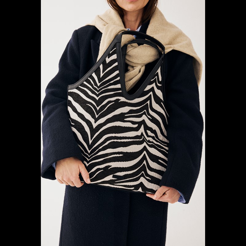 DAY ET Shopper Day Zebra Tote Svart 2