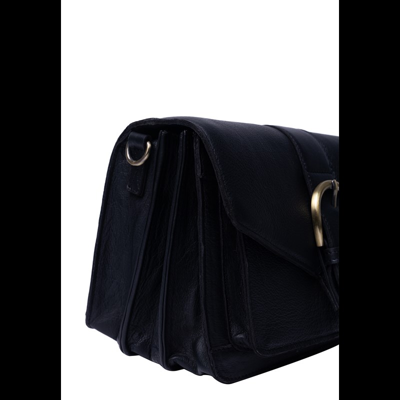 RE:DESIGNED Crossbody Neko Svart 3