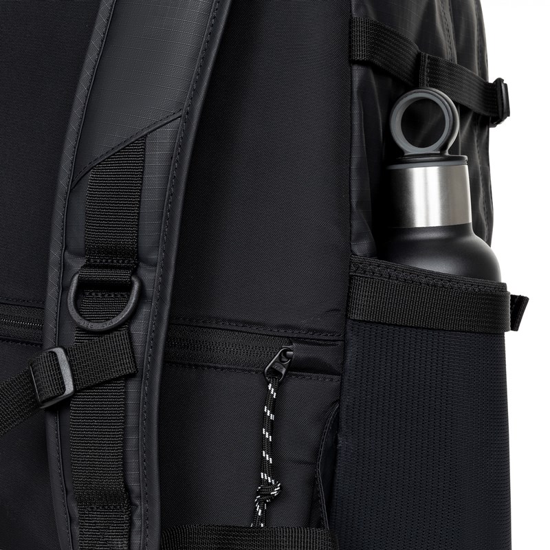 Eastpak Ryggsäckar Pro Volker Svart/Svart 16" 4