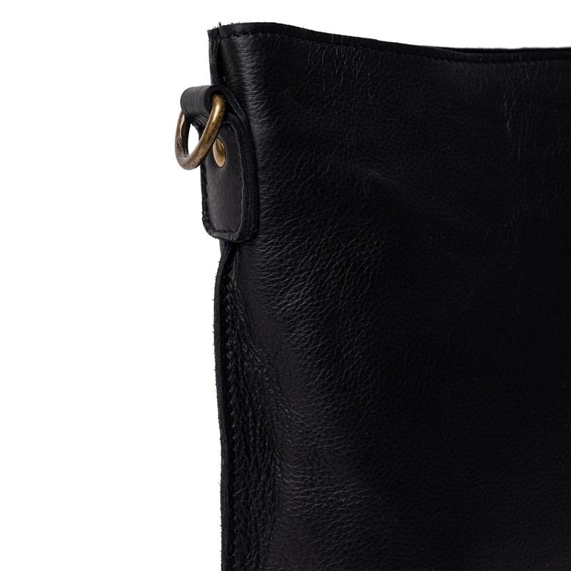 RE:DESIGNED Crossbody Fillis Medium Svart/Svart 4
