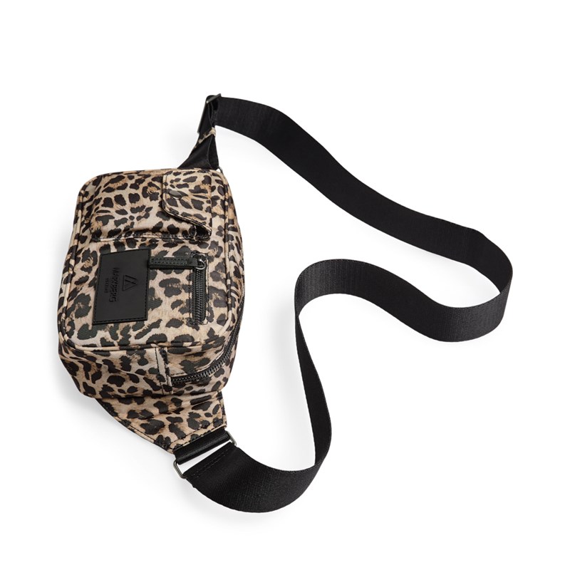 MARKBERG Midjeväska Darla Monochrome Leopard 5