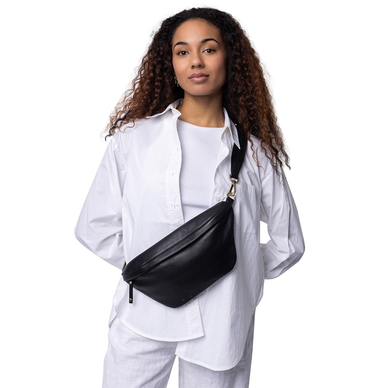 RE:DESIGNED Bæltetaske Jeane Sort 1