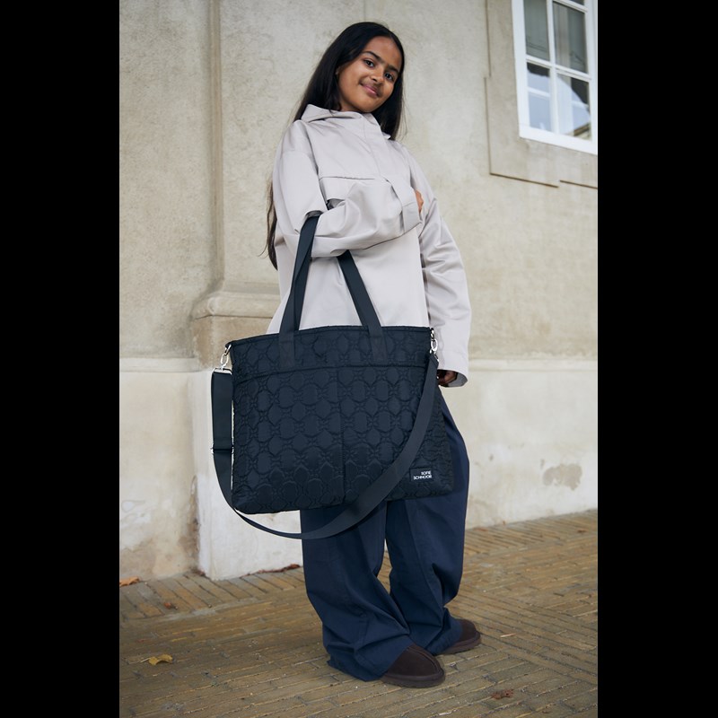 Sofie Schnoor Shopper Tote BettySY Svart 5