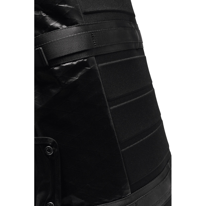 RAINS Duffelväska TexXel S W3 Svart 8