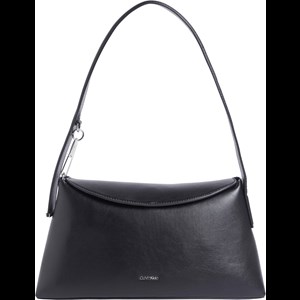 Calvin Klein Axelremsväska Soft Sculpt Svart