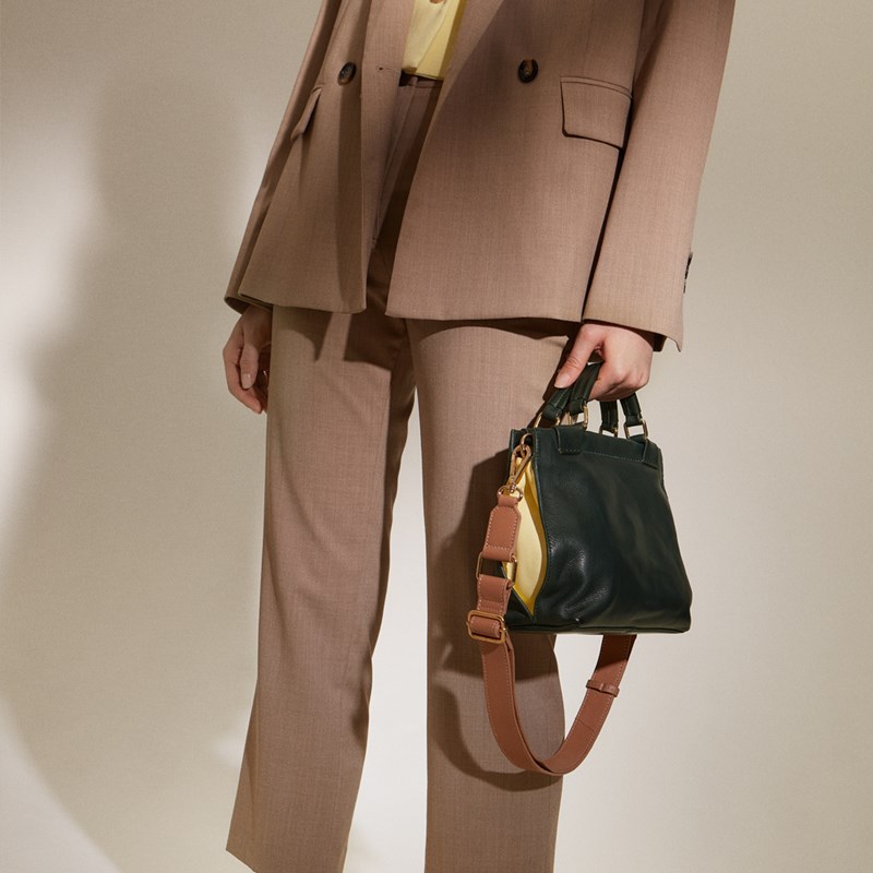Belsac Crossbody Madicken m. grön 2