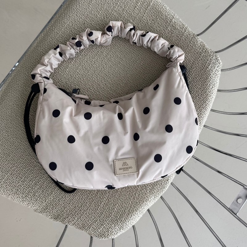 MARKBERG Håndtaske Cravembg  Creme/Sort 9