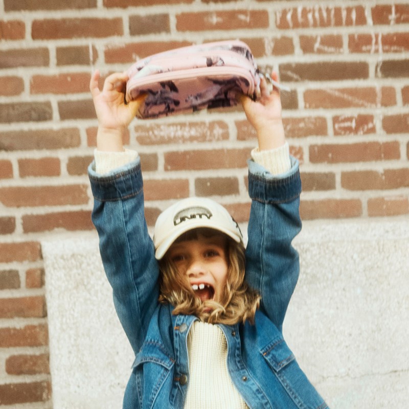 Molo Penalhus Pegasus Lyserød 7