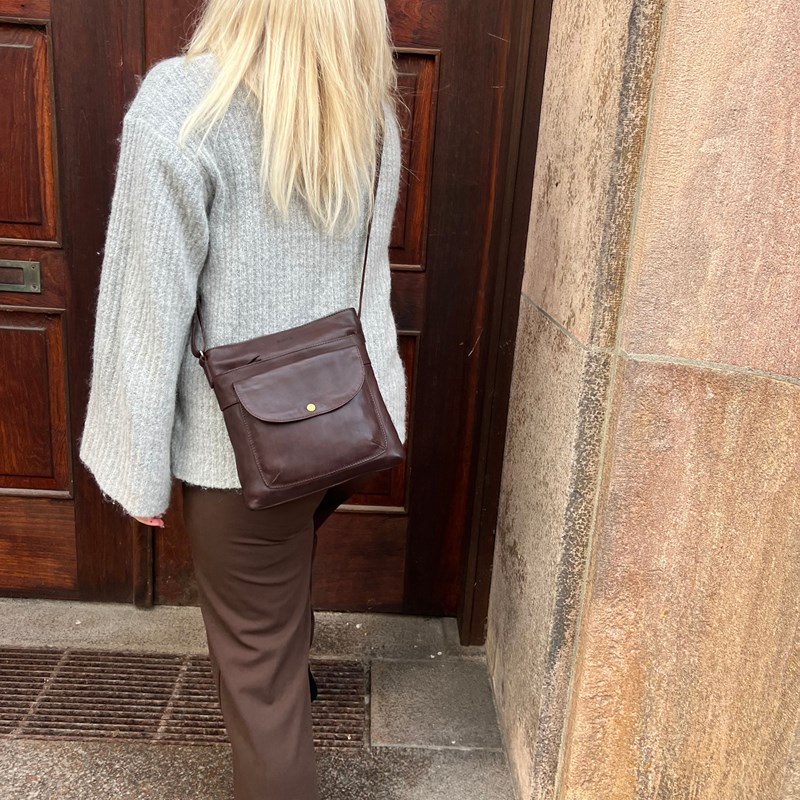 Aura Crossbody Cebu  M. Brun 2